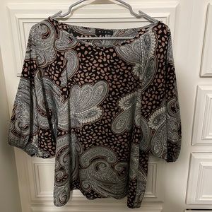 GLAM - SIZE SMALL - PAISLEY PATTERNED BEIGE AND BLACK BLOUSE
